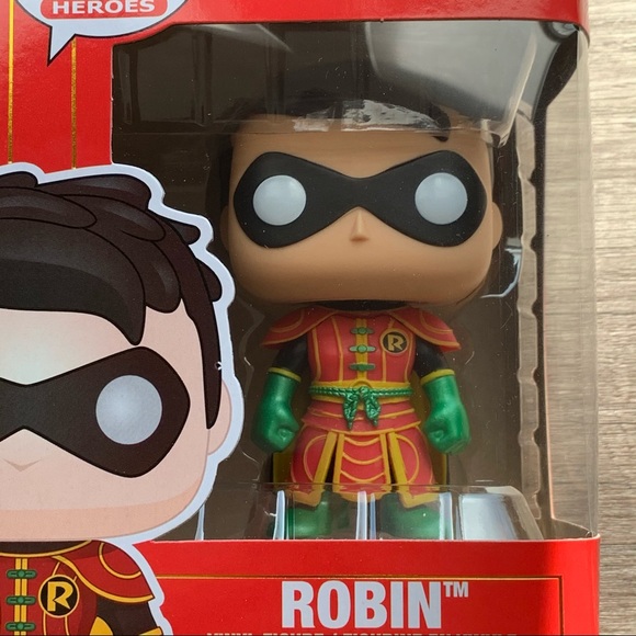 Robin funko pop imperial palace - Picture 8 of 8